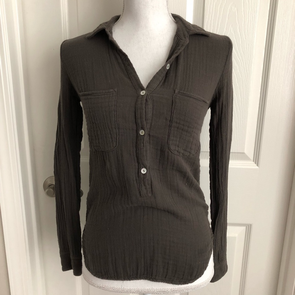 Velvet by Graham & Spencer Top